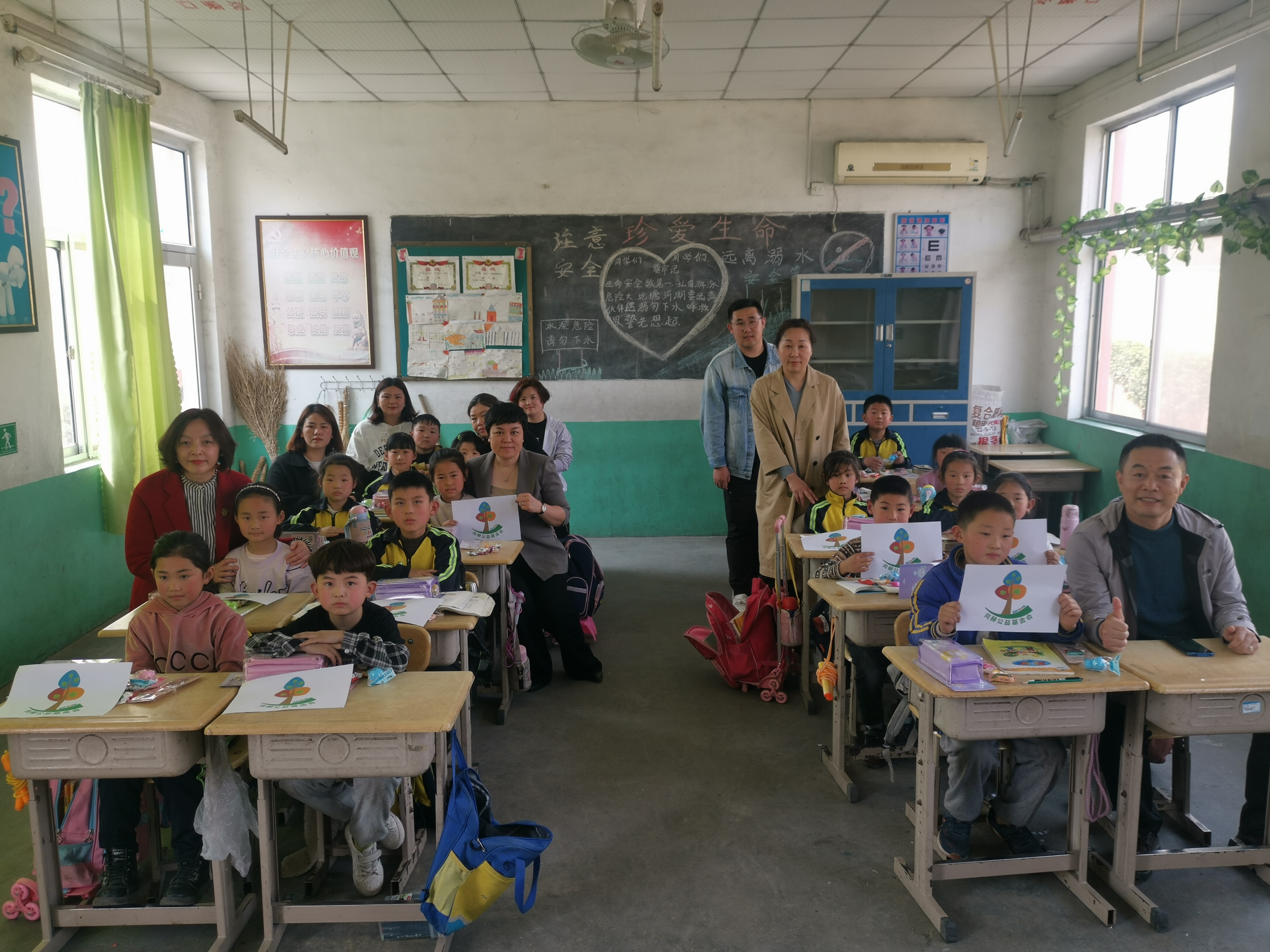 第209所 平度市崔家集镇状元府九游在线-九游在线（中国）
刘丽新小学