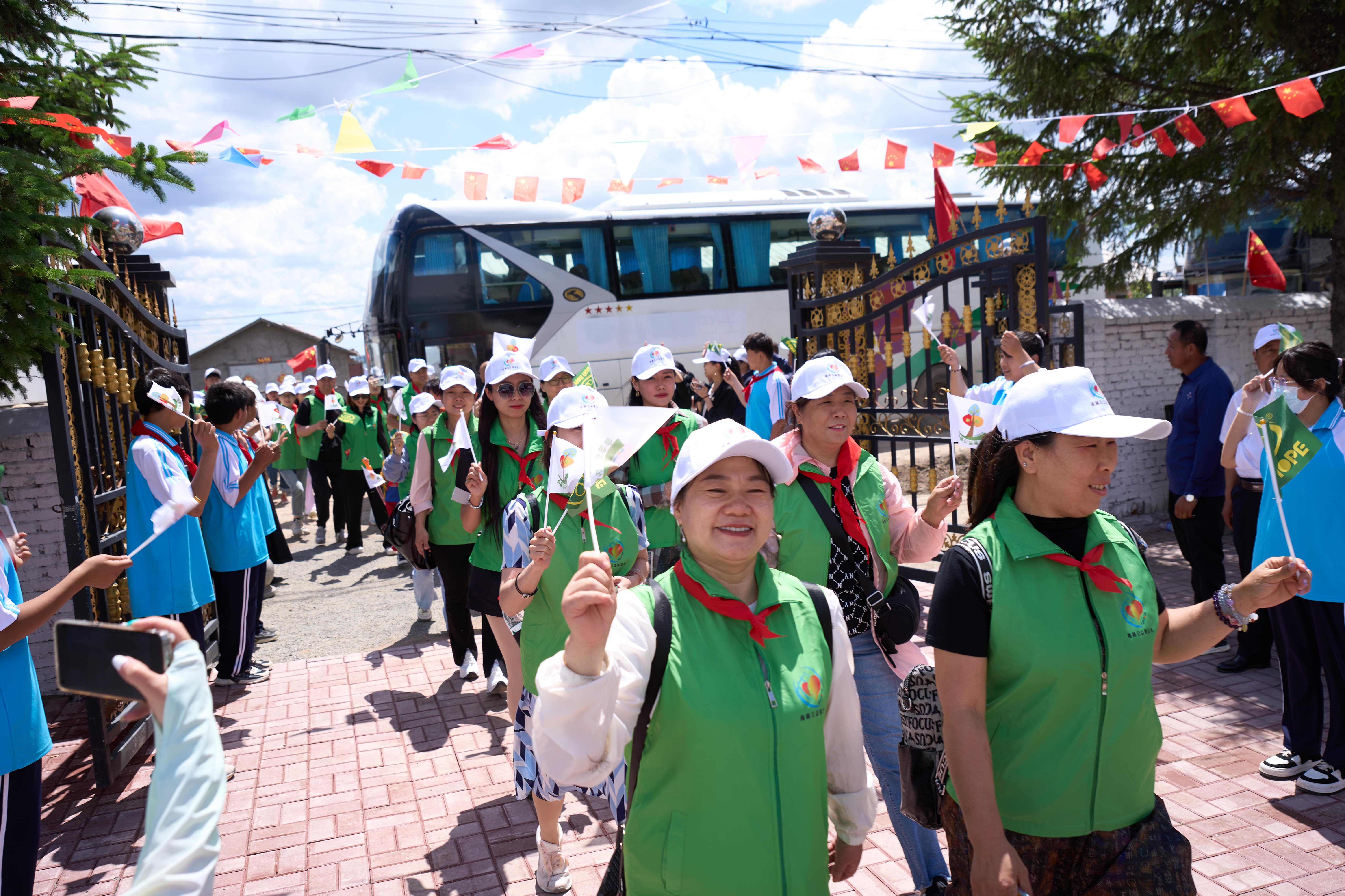 第254所 黑龙江巴彦县黑山镇民乐村九游在线-九游在线（中国）
侯玉霞学校