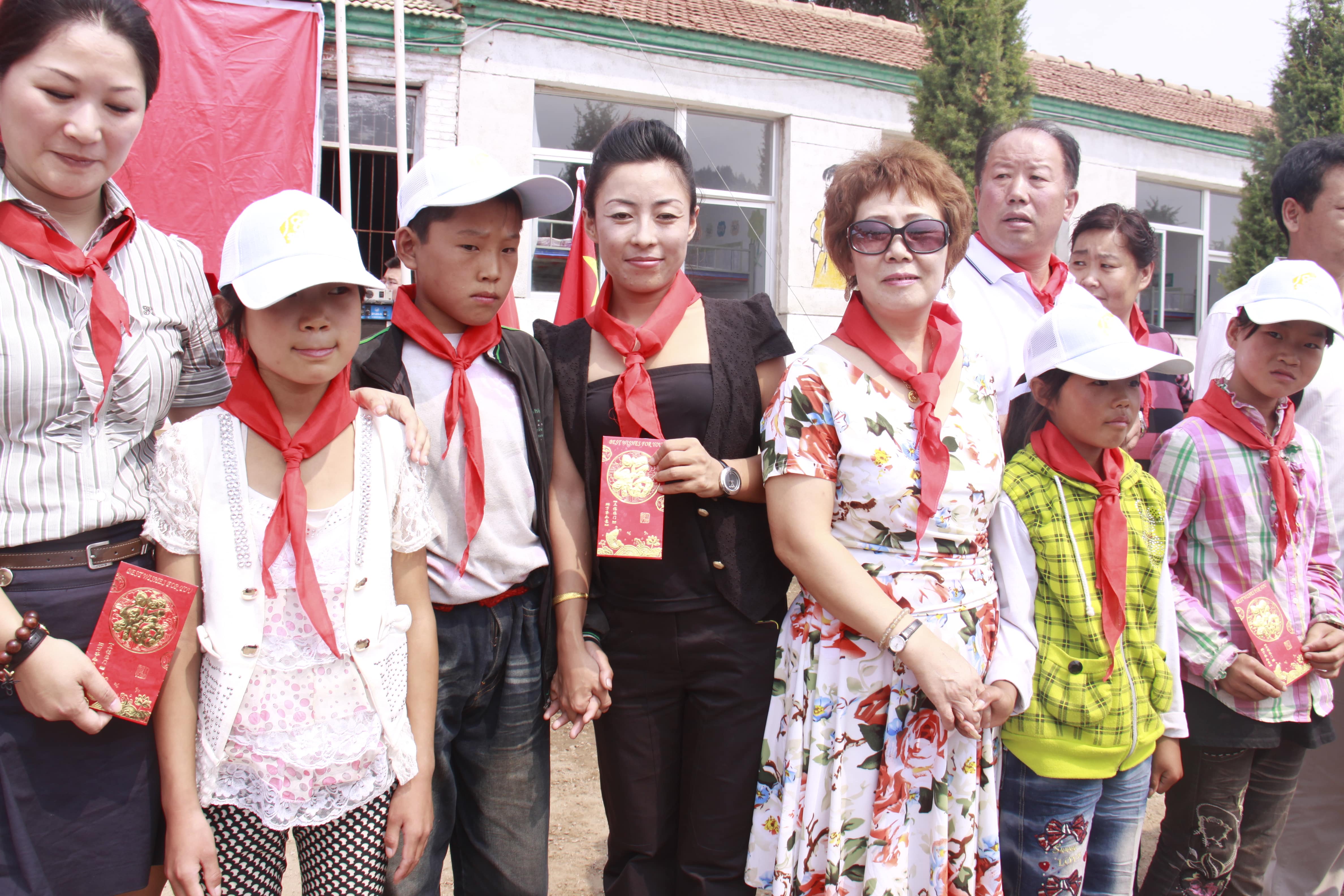 第16所 承德市三岔口九游在线-九游在线（中国）
王素平小学