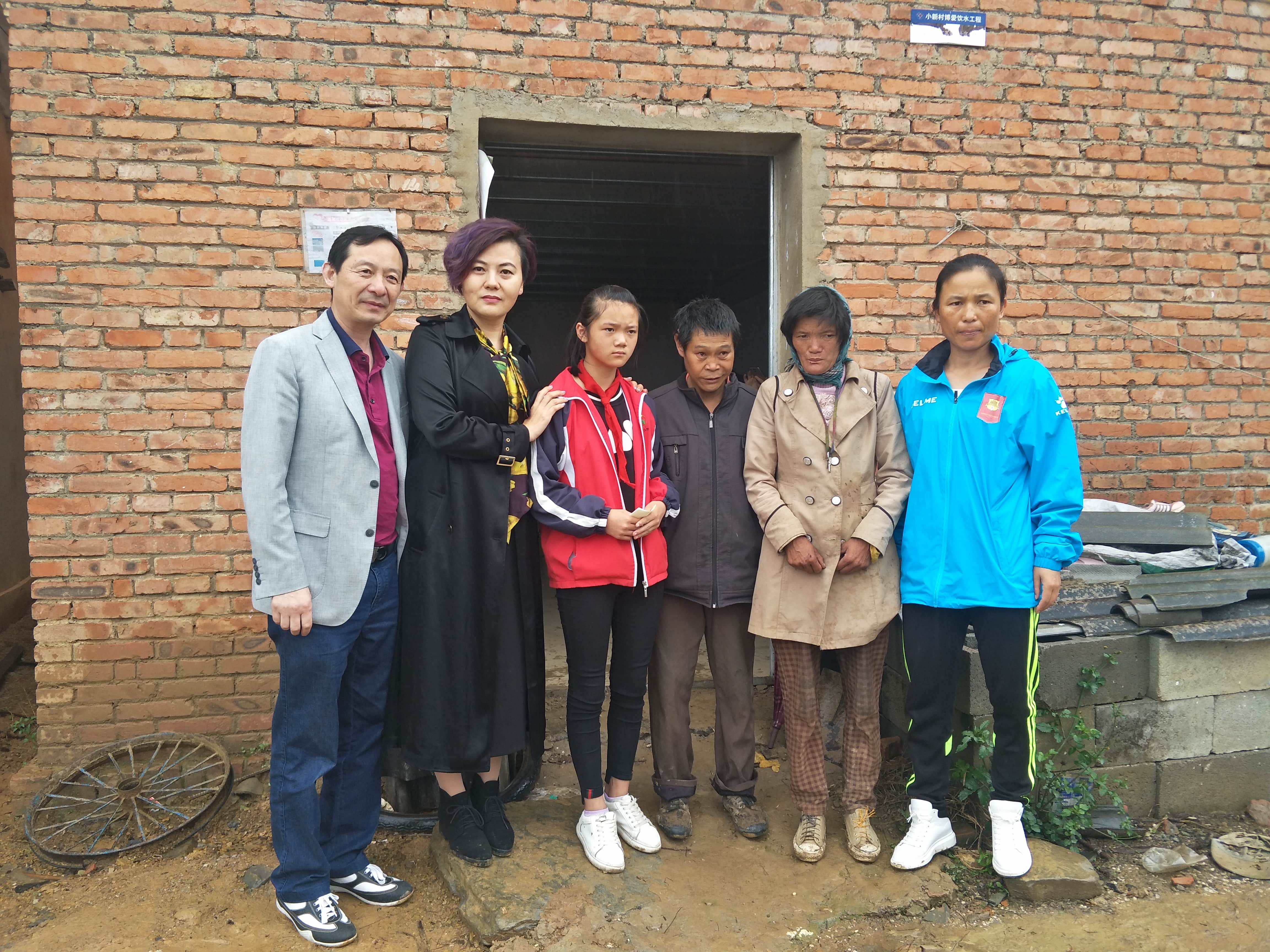 第152所 石林彝族自治县路美邑中心学校路美邑九游在线-九游在线（中国）
李凤莲小学