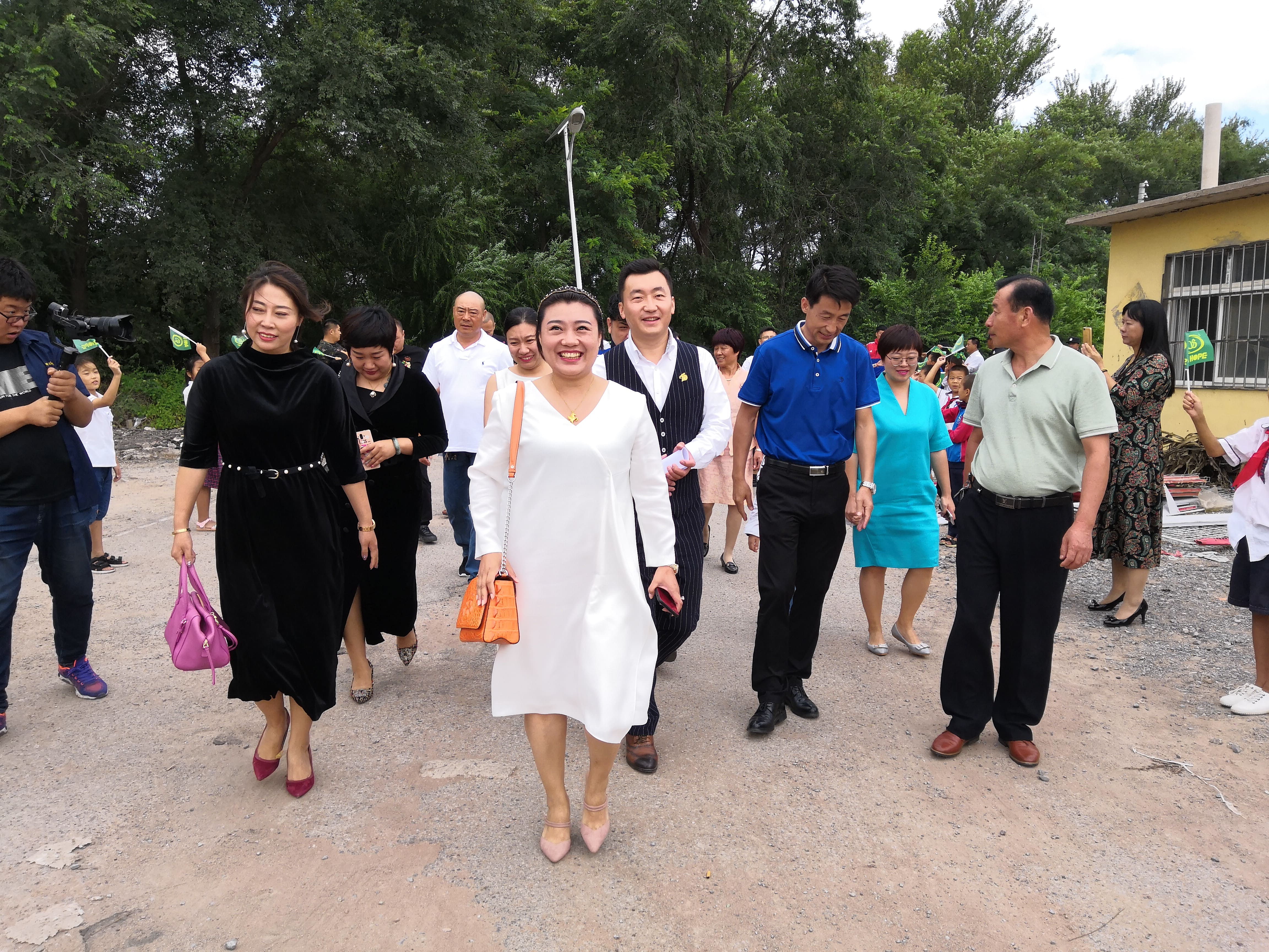 第160所 瓦房店市西杨乡九游在线-九游在线（中国）
李佳燚小学