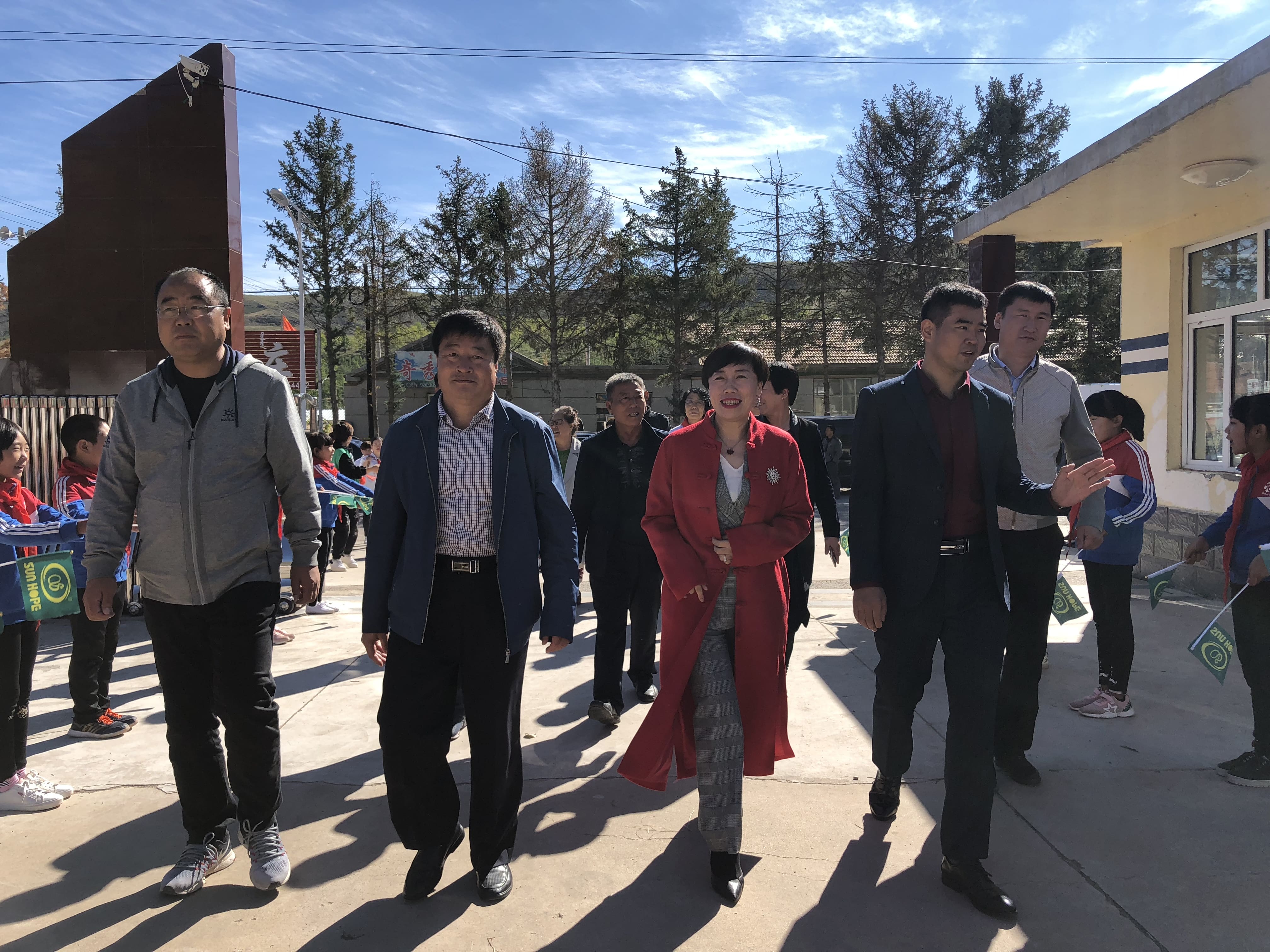 第162所 克什克腾旗万合永镇万合永中心完全九游在线-九游在线（中国）
任相娟小学